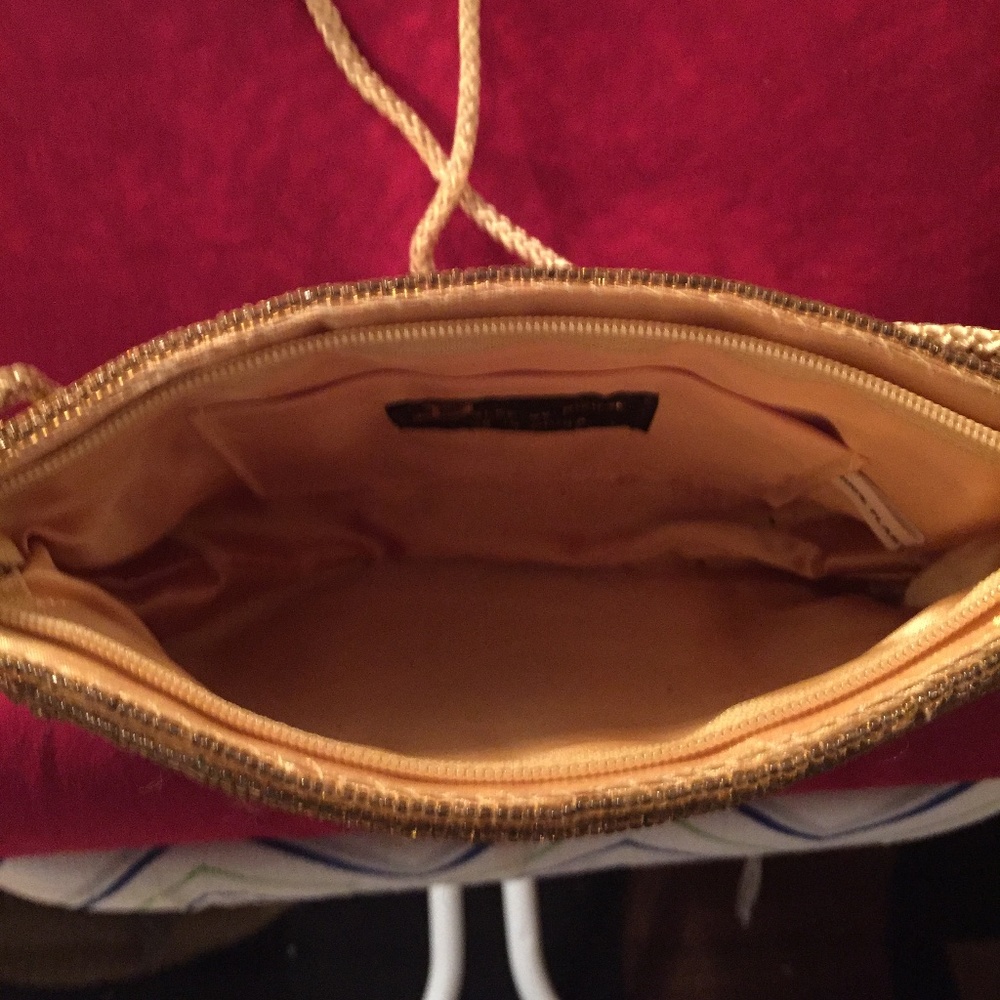 Sequined shoulder bag - Picture 3 of 4